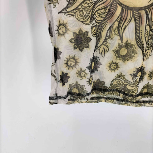 アーバンアウトフィッターズ URBAN OUTFITTERS 英国製 サン 太陽 総柄 クルーネック カットソー セカンドスキン レディース import:M
